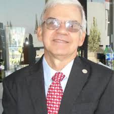 Efrain Regalado's Instagram, Twitter & Facebook