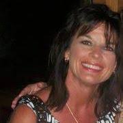 Lori Figurski's Instagram, Twitter & Facebook