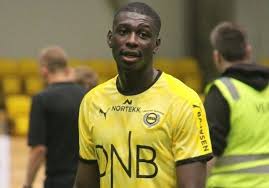 Sheriff sinyan is the brother of mansour sinyan (without club). Gambia Eligible Sinyan Raring To Go After Shrugging Off Two Year Injury Foroyaa Newspaper