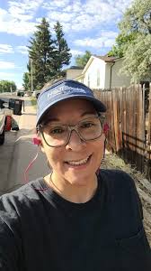 I actually stuck to the plan today. After yesterday's interval session an  easier run was called for. Usually I wouldn't bother and just run, usually  too fast in turn not properly recovering.