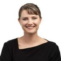 Candice Bell's Instagram, Twitter & Facebook