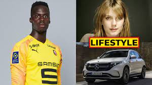 Edouard mendy family consists of father and mother. Edouard Mendy Lifestyle Girlfriend Family House Net Worth Cars 2020 Chelsea Youtube