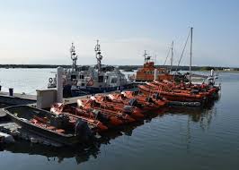 41 and 29 meanwhile were in a fight to the death, with 29 taking the inside line, dipping all the way (credit to g. Rnli Boats Picture Of Rnli College Poole Tripadvisor