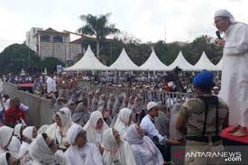 Ustaz tengku zulkarnain meninggal dunia saat azan maghrib atau berbuka puasa, senin (10/5). Ustadz Tengku Zulkarnain Meninggal Dunia Di Pekanbaru Karena Covid 19 Antara News Jawa Timur
