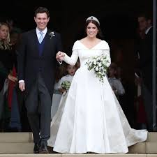 Jedes jahrzehnt hatte seine hochzeitskleider. Prinzessin Eugenie Alle Details Zu Ihrem Hochzeitskleid Stern De