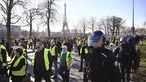 Por favor, não se esqueça, curtir, compartilhar, comentar e se inscrever em canais. Gilets Jaunes Les Chiffres Des Violences Policieres Depuis Le 17 Novembre Lci