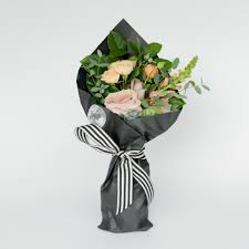 Maybe you would like to learn more about one of these? Bouquet Enveloppe De Fleurs Noir Wrapped Bunch In Logan Ut The Fleur Market