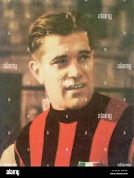 Italiano: Il calciatore svedese Gunnar Nordahl al Milan nella prima metà  degli anni 50 del XX secolo. between 1951 and 1956. Unknown 38 Gunnar  Nordahl