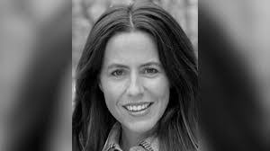 Danielle Tingey's Instagram, Twitter & Facebook