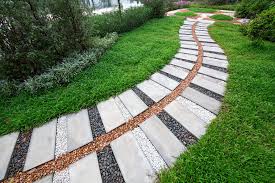 With the large amount of colors, textures, and styles involved with a paver installation, making a decision can be daunting. 75 Garden Path Ideas And Designs Pictures Home Stratosphere