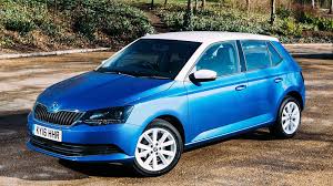 Seguridad sin concesiones gracias a los numerosos asistentes del škoda fabia monte carlo. 2017 Skoda Fabia Review