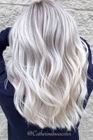 Platinum blonde is a very popular shade because it is a unique combination of something laidback and glamorous at the same time. Pin By Lisa Firle On Frisuren Fur Frauen Alles Uber Haare Blonde Hair With Highlights Summer Hair Color Icy Blonde Hair