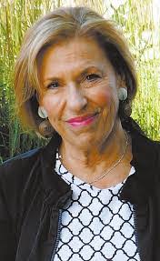 Carol Pascoe's Instagram, Twitter & Facebook