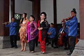 Lagu keroncong hesti koes endang keroncong pilihan hety koes endang play list : Kroncong Wikipedia