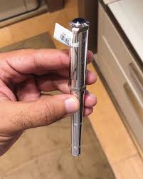 كارتير abdulelah cartier للإستفسار سناب mpickup kharj واتساب 0555445212 تنسيق هدايا هديه هدايا ورد الرياض الخرج الدلم ميلاد بوكيه