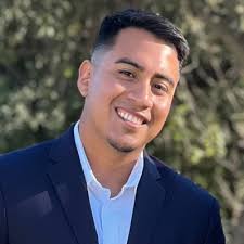 When my wife and I decided to move back home to start a family, I dreamed  of one day working with my friends. I built some very cool projects during  my time