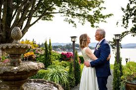 The district of north saanich is located on the saanich peninsula of british columbia, approximately 25 km (16 mi) north of victoria on southern vancouver island. Pin On Victoria Bc Weddings