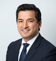 Is it likely that a nurse who injected me with filler used syringes that  had been used