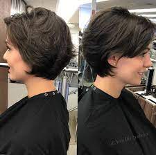 Short Cur With Feathered Layers Short Hairstyles For Thick Hair Haircut For Thick Hair Thick Hair Styles