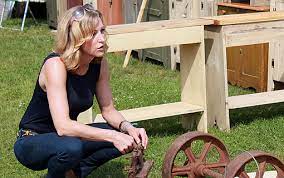 Flea Market Flip 2022 Schedule Flea Market Flip': Lara Spencer On Her New Hgtv Show And Her Top 4  Treasure-Hunting Tips | Ew.com