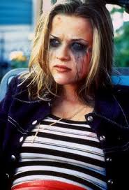 This is from the movie freeway where witherspoon gives one of her best performances (in my opinion) and has great dialog where she takes revenge on sutherlan. 90s Babe Hollywood Reese Witherspoon Movies Reese Witherspoon