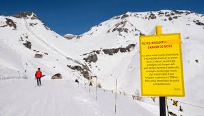 Las montana cause de sa mort. Un Francais Est Mort Dans L Avalanche De Crans Montana En Suisse