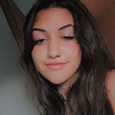 Juliette Ramos's Instagram, Twitter & Facebook