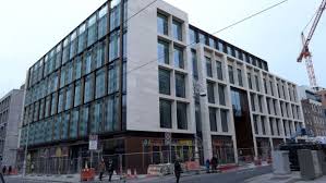 How can corporate banking clients complain? Barclays Set To Become Ireland S Biggest Bank Thanks To Brexit