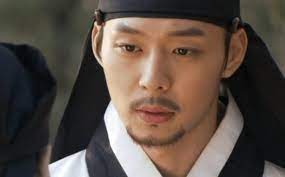 Some asian men prefer to have the biggest hair cluster on their chins and a few bristles on the cheeks. Asian Beard Styles Proof That Asians Can Grow Beards Beardoholic