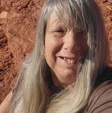 Which is a better place to live, Banning or Hemet?