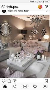 Pin By Courtney Rus On Home Sweet Home Pinterest Living Room Living Room Decor Apartment Glam Living Room