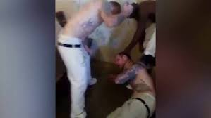 Presos de la cárcel de Alabama se unen al 'Mannequin Challenge' | Vídeos |  EL PAÍS