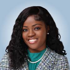 Jami Cox's Instagram, Twitter & Facebook