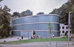 Wo heute eines der beliebtesten museen europas steht, wurde vor über 150 jahren der neanderthaler entdeckt. Neanderthal Museum Mettmann Architektur Baukunst Nrw