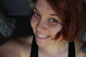 Aurora Everett's Instagram, Twitter & Facebook