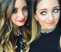 Isabelle Clements's Instagram, Twitter & Facebook