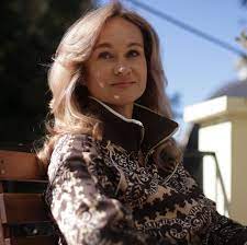 Olga persson är ordförande i unizon och har vigt sitt yrkesliv åt kvinnorättsfrågor. Olga Persson Home Facebook
