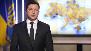 Zelensky refuses U.S. offer to evacuate, saying 'I need ammunition, not a  ride' | CTV News