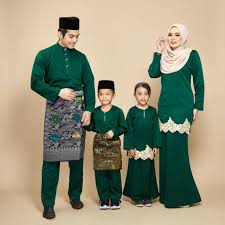 Tali pinggang berwarna gelap (hitam/coklat). Pakaian Tradisional Melayu Tips Pemilihan Baju Kurung Yang Ideal
