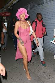 Singer robyn rihanna fenty was born on february 20, 1988, in st. Rihanna Pairs Vintage Dior With A Furry Hat For A Ap Rocky Date