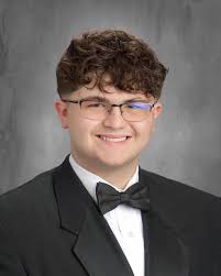 Can you fix glare in senior picture?