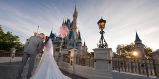 Check spelling or type a new query. Lupakan Kastil Cinderella Anda Bisa Sewa Seluruh Disneyland Untuk Menikah