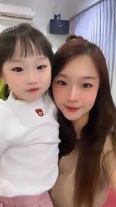 𝑺𝒉𝒂𝒓𝒐𝒏 𝑻𝒊𝒏𝒈