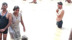 Desi River Bath Seethrough. No Nudity. *** - YTboob