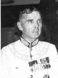 Malayan union diketuai oleh seorang gabenor british yang dilantik oleh raja england. Edward Gent Wikipedia