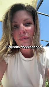 Renee Russo Haircut in Thomas Crown