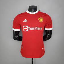 Der kragen hat einen traditionellen stoff, ebenfalls inspiriert durch das trikot von 1963. Manchester United 21 22 Home Red Soccer Jersey Football Shirt Player Version Soccerfollowers Org