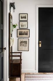 A Warm And Welcoming Entryway Offers Guests A Great First Impression Of Your Home Make The Most Of Your Space No Matter The S Art Display Decor Gallery Wall