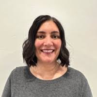 Val Davies's Instagram, Twitter & Facebook