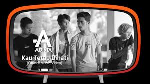 Telah kami sajikan khususnya buat para penggemar dari adista aplikasi yang sudah dibikin segagah mungkin. Lirik Lagu Adista Kau Tetap Dihati Kumpulan Lirik Lagu Indonesia